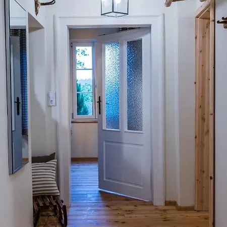 Apartament Bergwaldsee Velden am Wörthersee