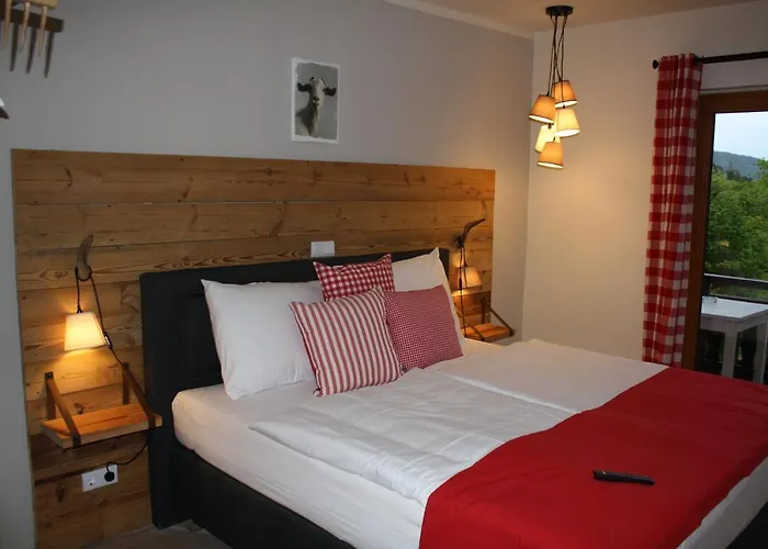 Bergwaldsee Velden am Woerthersee