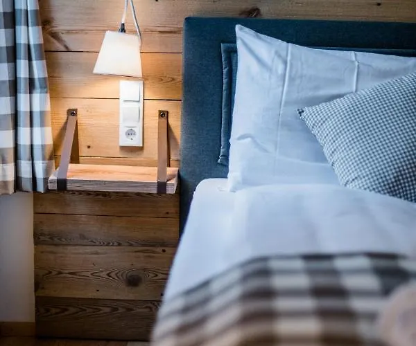 Bergwaldsee Velden am Woerthersee