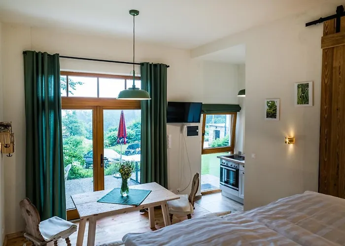 Apartment Bergwaldsee Velden am Woerthersee